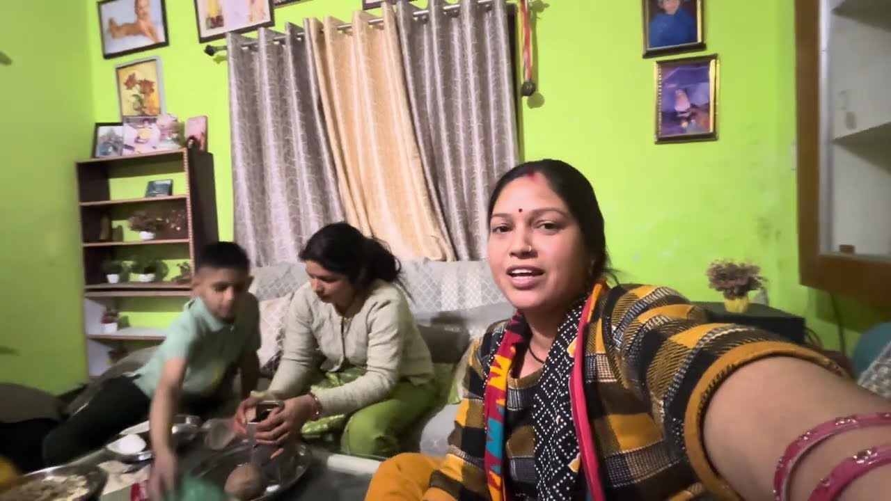 आज हमारे घर आये महमान। और साथ मैं बनाई हमने गुजिया #daily lifestyle 