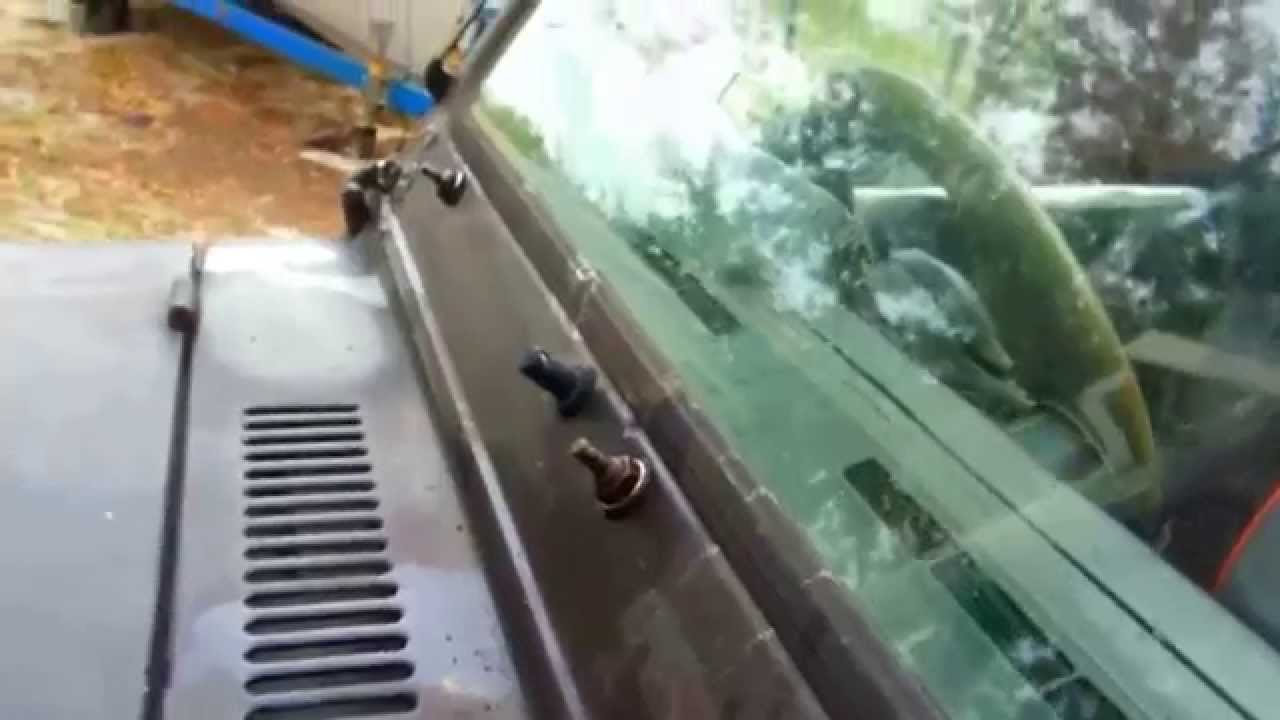 Suzuki Samurai -Windshield Wiper Fix