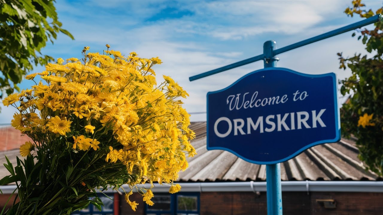 Best Things to Do in Ormskirk! 🛍️ Market Tour & Coronation Park Walk