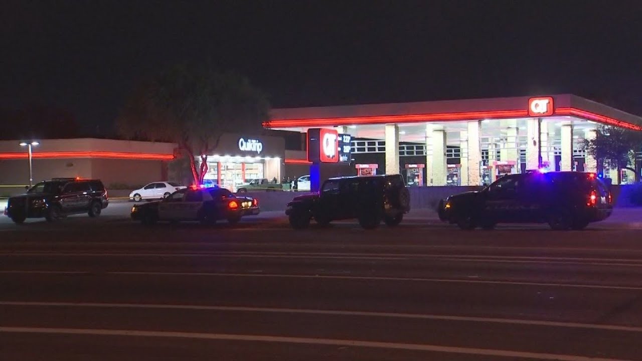 VIDEO: Man arrested, woman hospitalized following stabbing outside Mesa QuikTrip