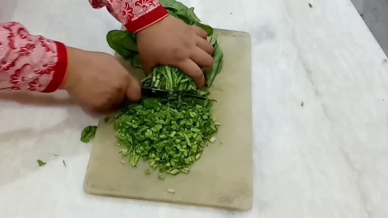 palak katne ka asan tarika | how to arrange | how to chop | how to cut and wash the Spinach