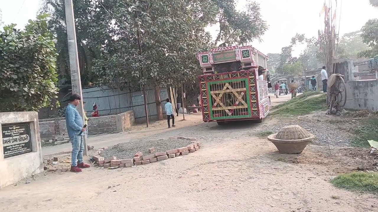 Duniya mein sab kuchh karih