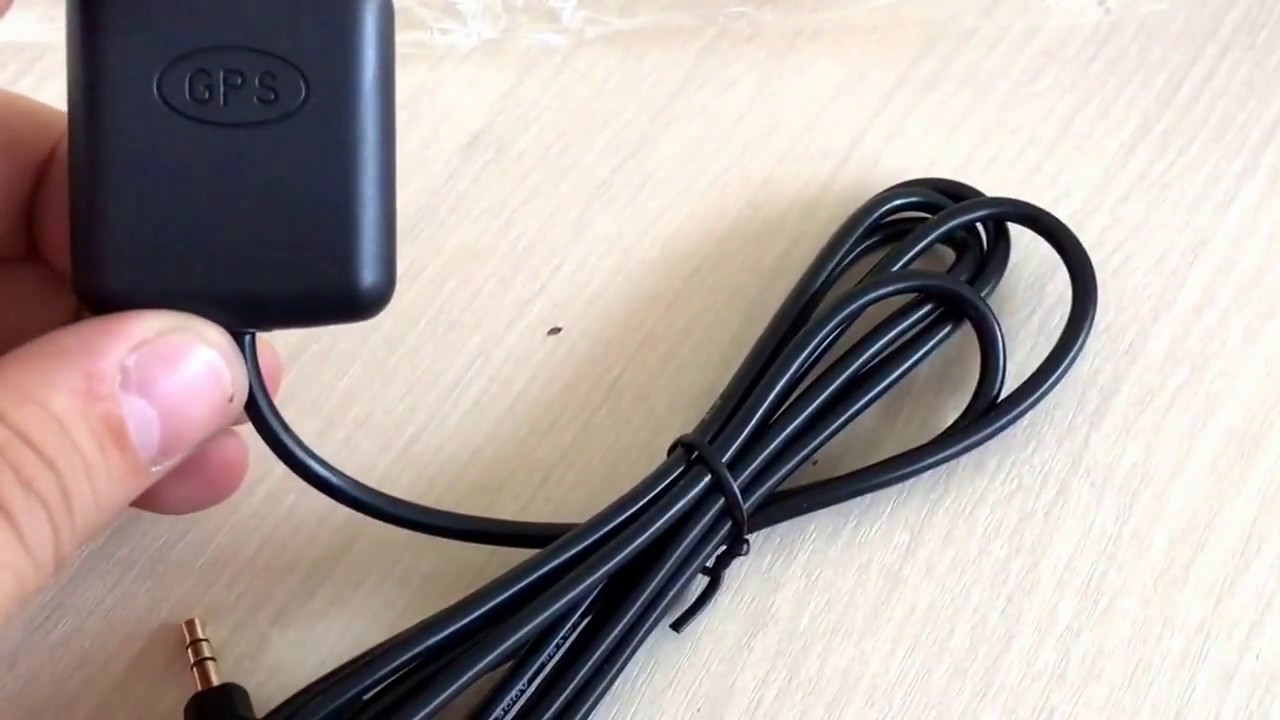 W-04 Car GPS Tracking Antenna Receiver Module  -  BLACK