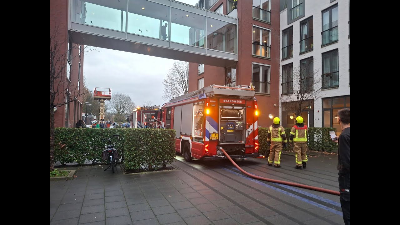 Middelbrand Huys te Hoecke in Puttershoek