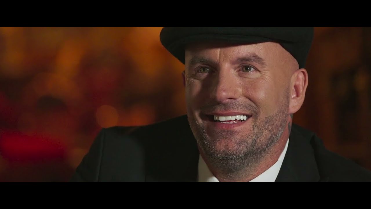 Dean Saunders - Meisje Van De Reis (Offici&euml;le videoclip)