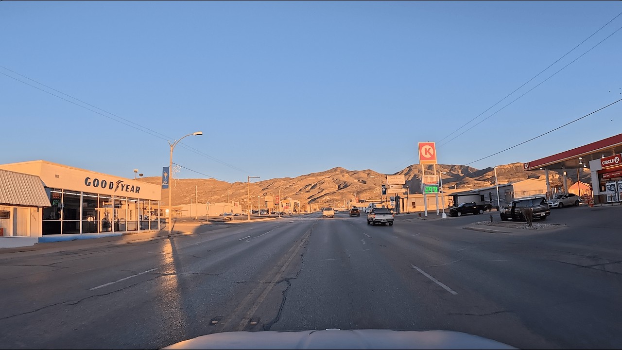 Driving through Alamogordo, New Mexico