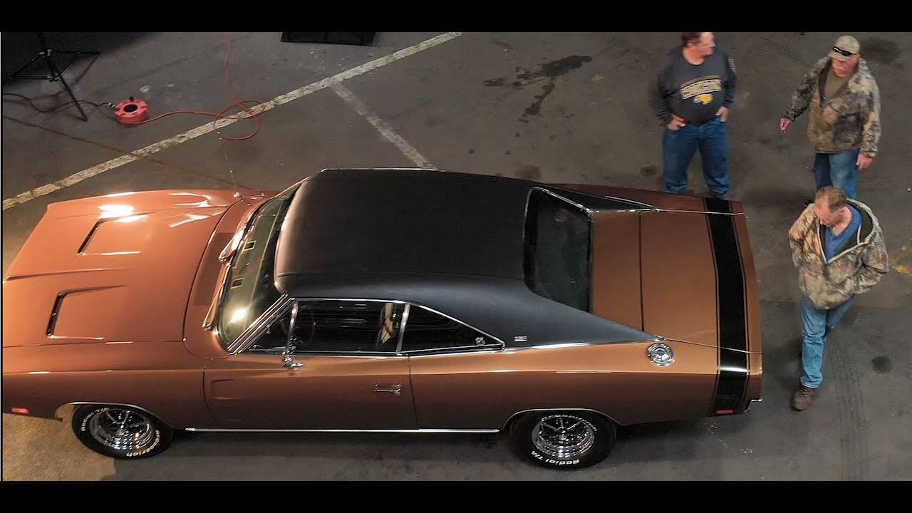 МАРК РАЗОЗЛИЛСЯ НА TINY DANCER: УЛЬТРАРЕДКИЙ CHARGER R/T SPECIAL EDITION 1969 440 С 4-СКОРОСТНОЙ ...
