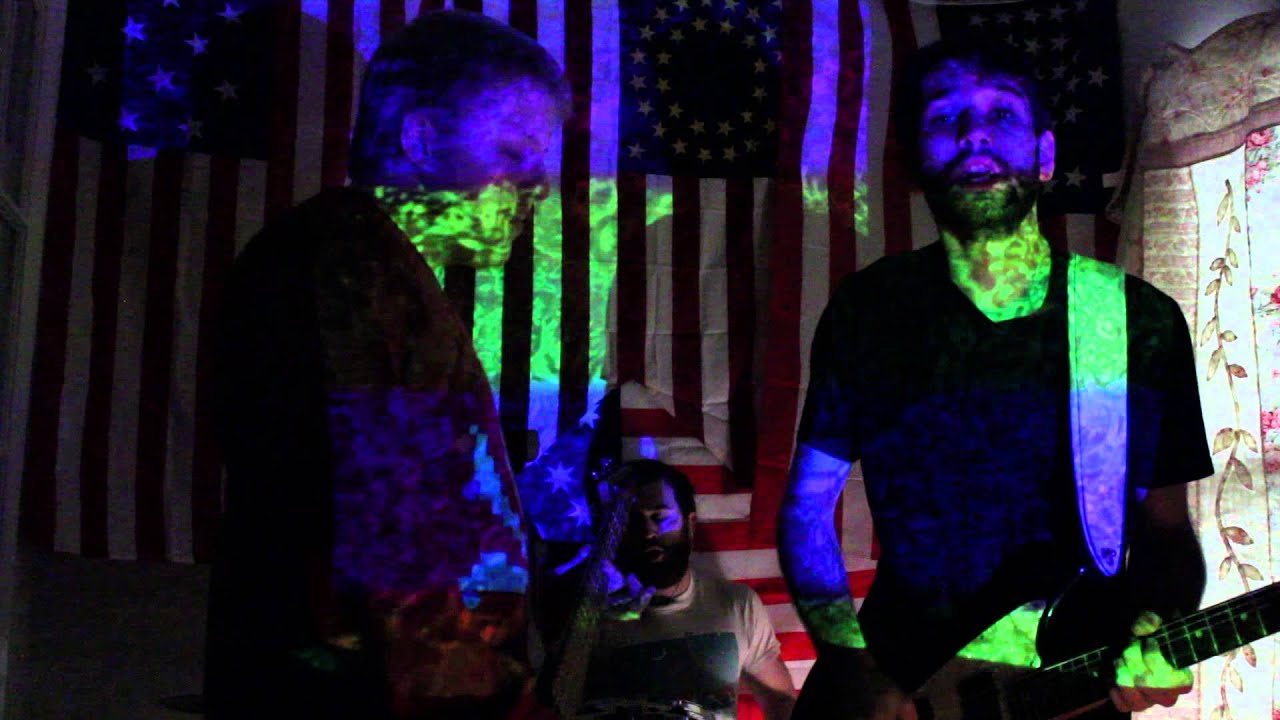 Lowbanks - TREATZ (Music Video)