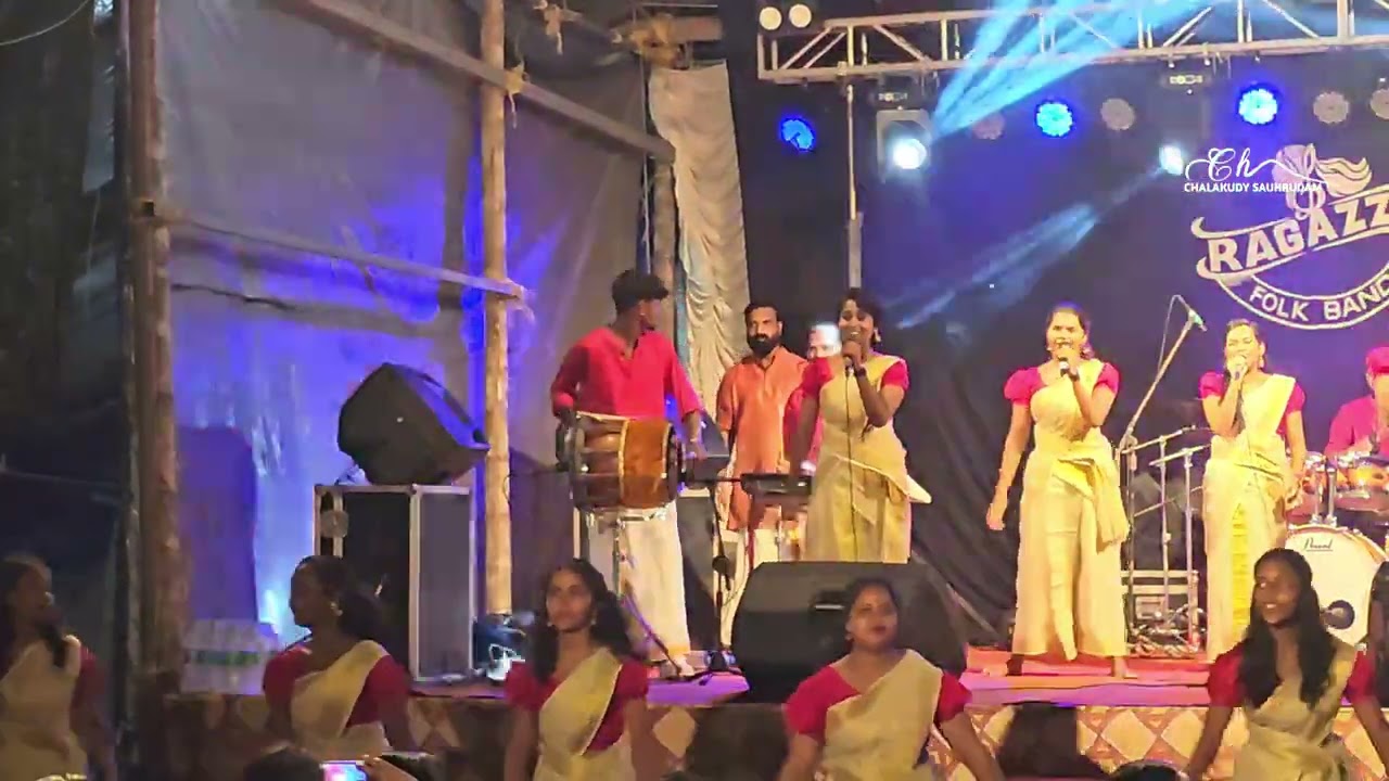 താകൃതാളം താളമടിക്കേണം/Naadanpattu/ RAGAZZA Folk band Kodungallur/#templefestival  #naadanpattu  