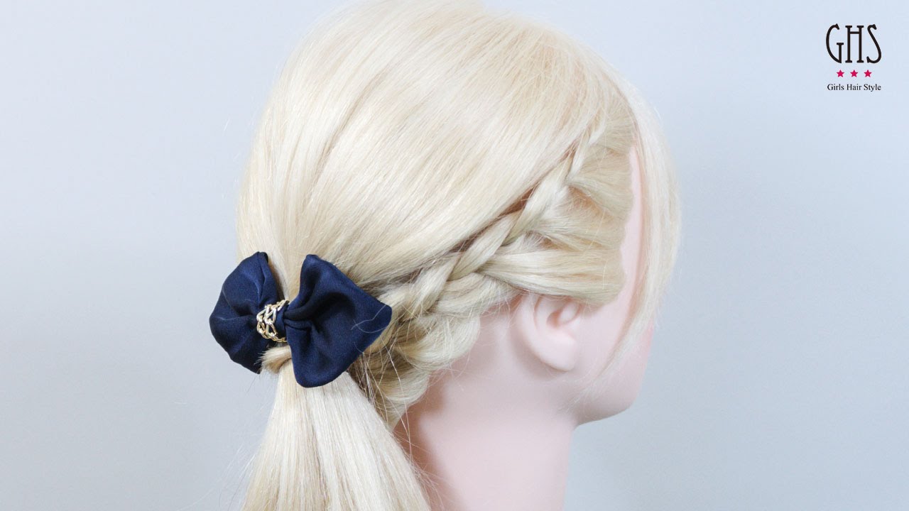 崩れにくいヘアアレンジなら襟込み