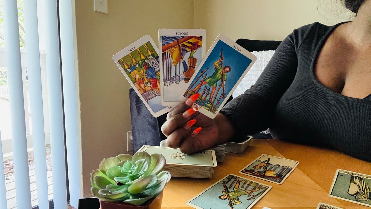 Gemini ♊️ This person TRULY desires YOU! 🥵 Gemini ❤️ ~ Deeply thinking about & wanting you