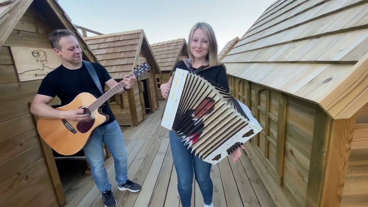 V dolini tihi - Im ruhigen Tal - Katja Kaučič in Peter Zorec