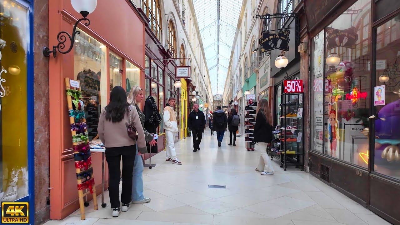 Place des Victoires, Passage Choiseul - Paris