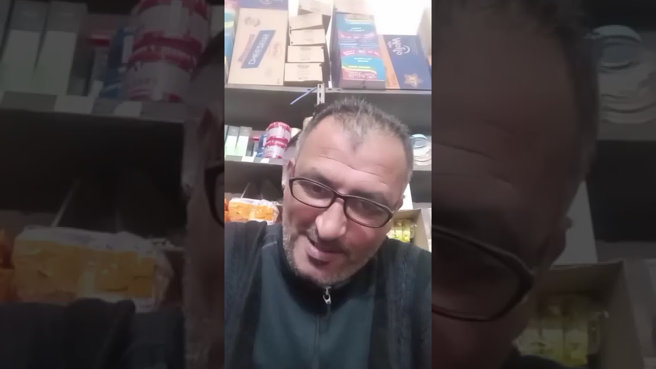 الف مبروك للشعب الجزائري على الداء المشرف والرائع والله مباراه جميله من طرفين