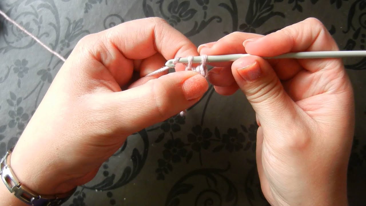 Crochet basics by Laura Hartshorn