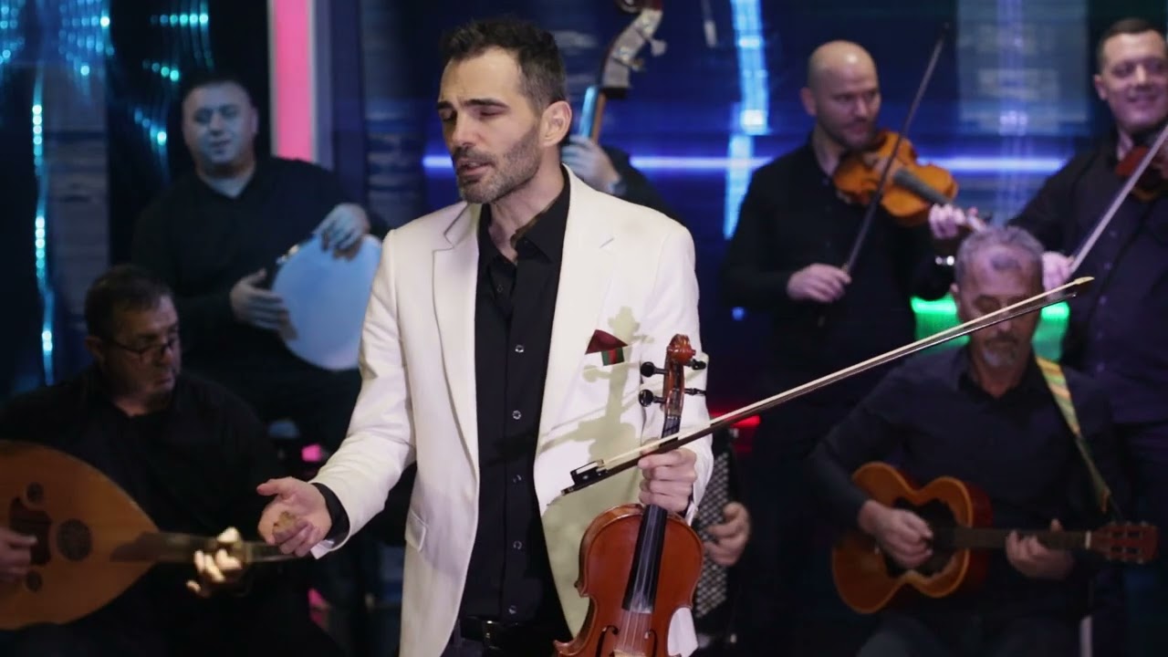 Igor Bezanoski -  Ti si mome idealno