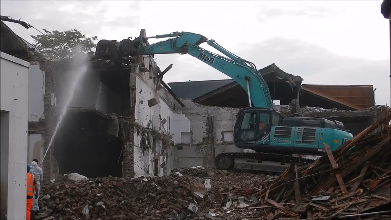 Bagger Hitachi 350 und Kobelco SK 500 Abriss