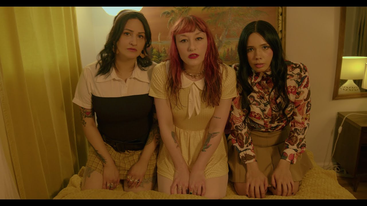Emi Pop - No Te Voy A Extrañar OFFICIAL MUSIC VIDEO