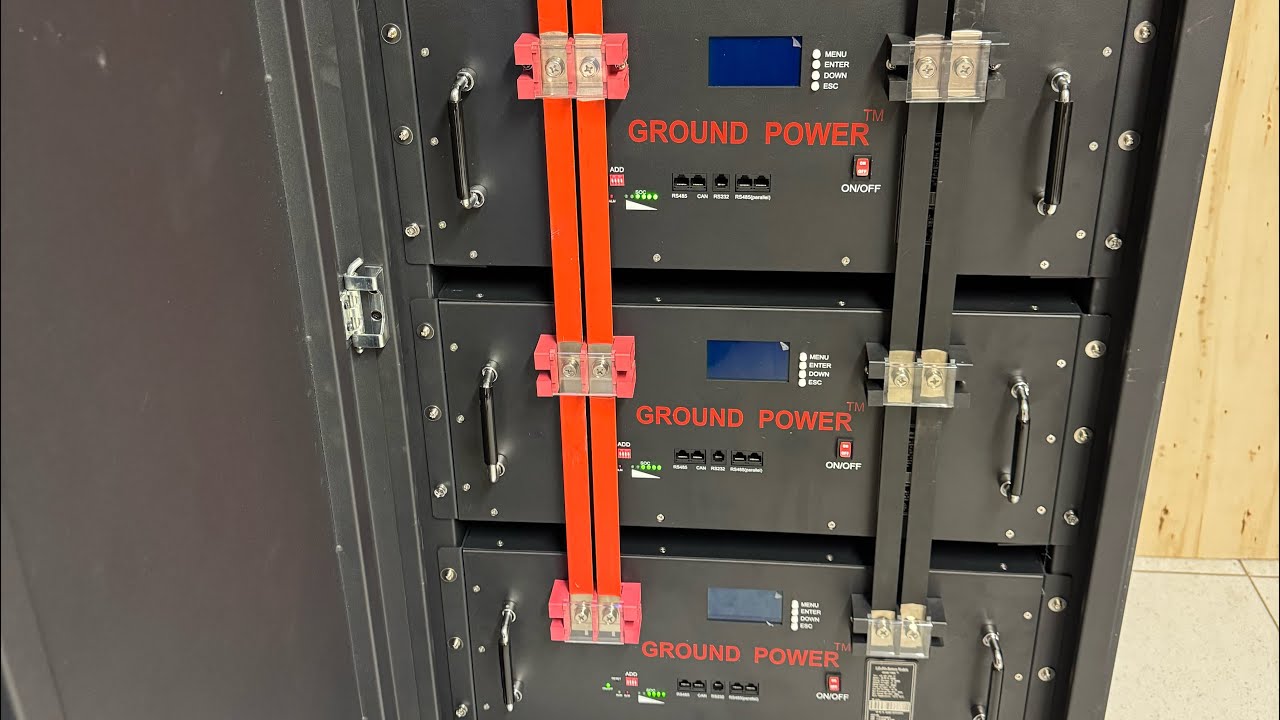 ￼6/02/26 mon Onduleur est capable de recharger 12 batteries de 16kW simultanément 192 kWc￼  ☀️⚡️🪫