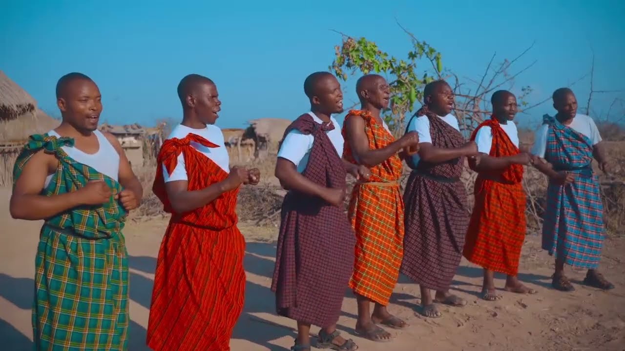 SIFUNI CHOIR NYIGAMBA MBEYA KKKT(KONDE)-HIVI NILIVYO