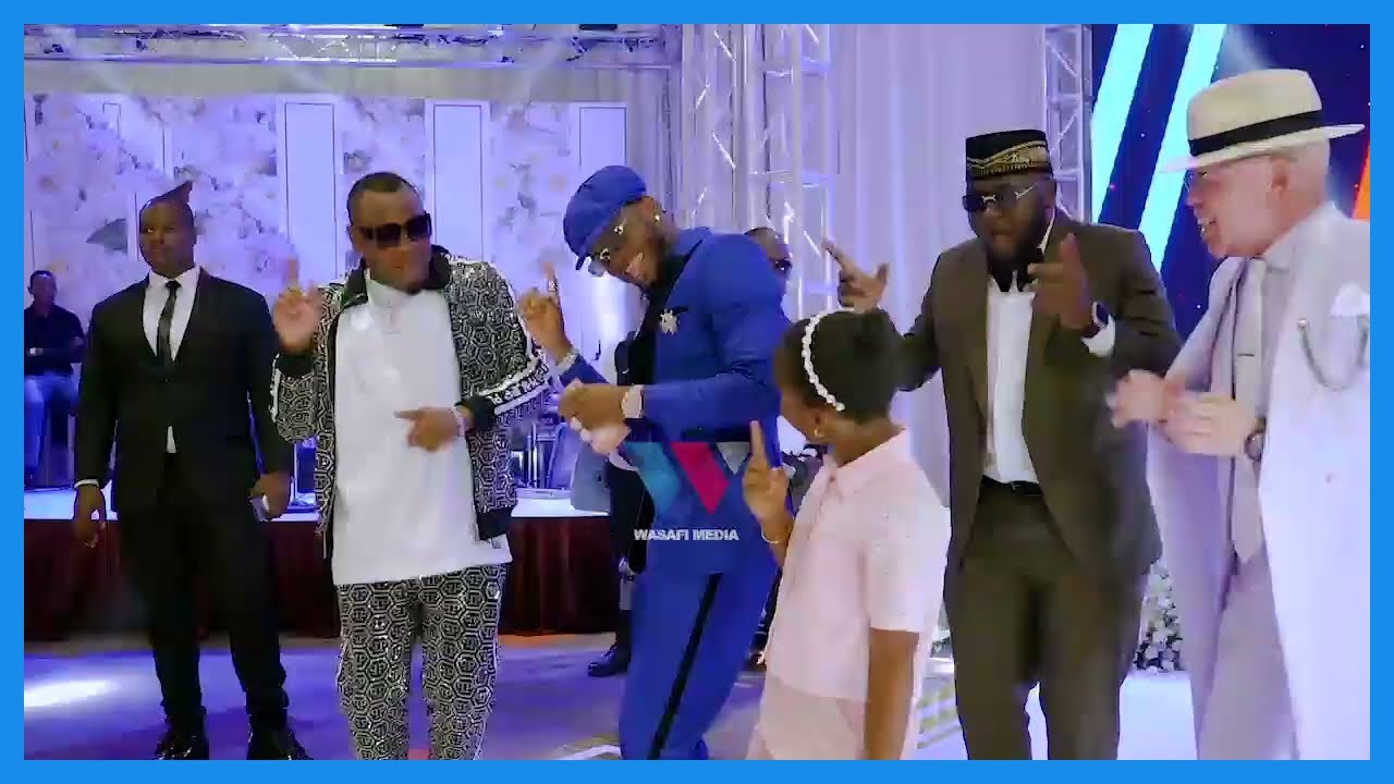 MTOTO wa MANARA AKICHEZA NGOMA ya #CHITAKI YA #DIAMONDPLATINUMZ