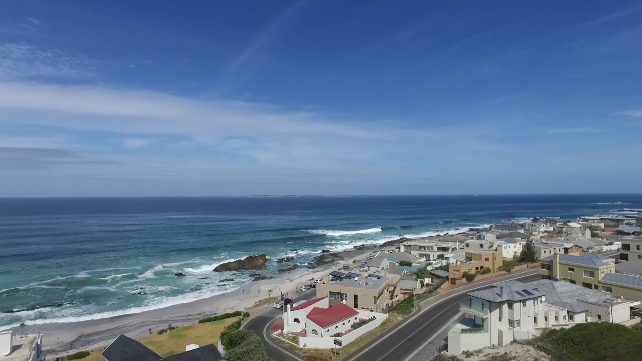 2 Bedroom Apartment Western Cape | Cape Town | Tableview and Blouberg | Bloubergstrand | T1117817