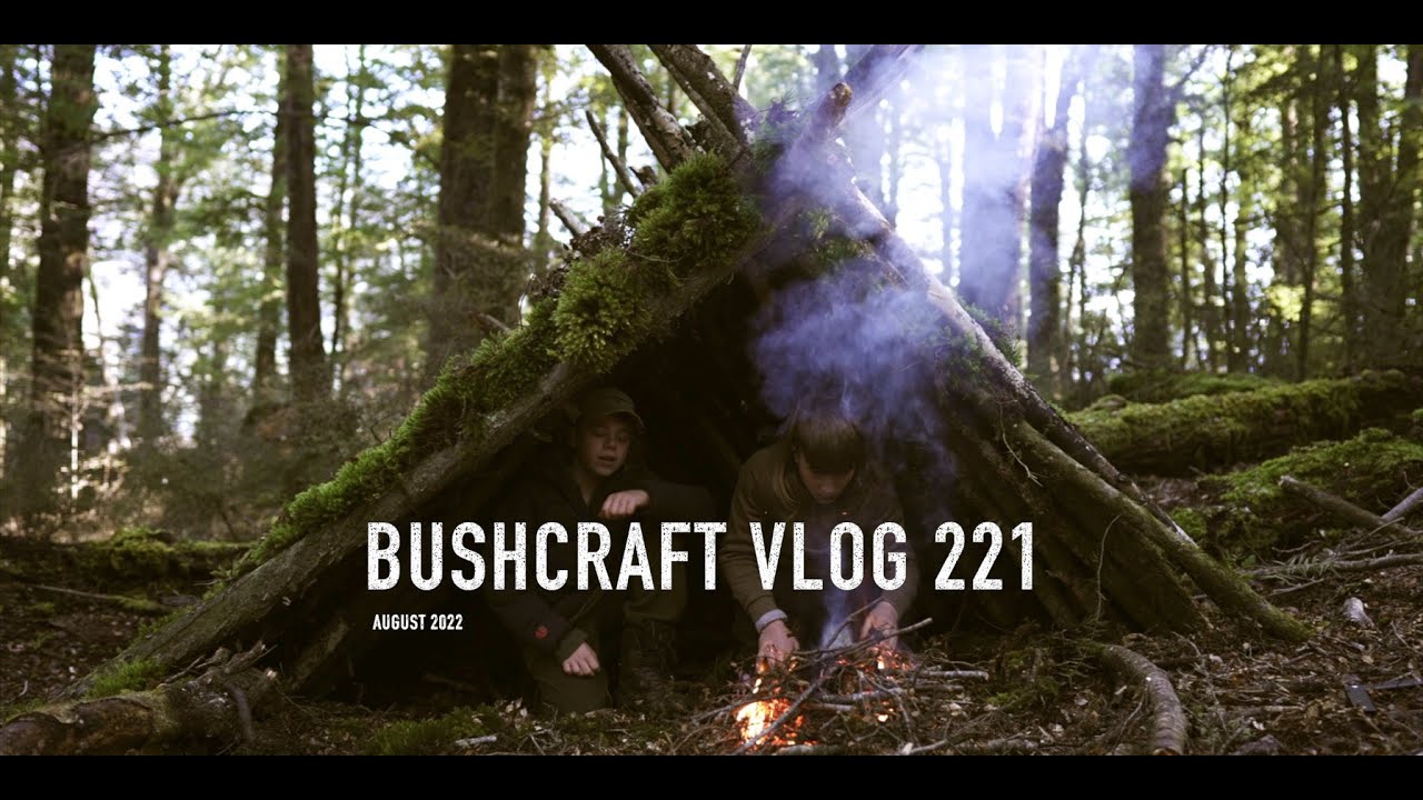 New Zealand Bushcraft VLOG 221 debris shelter, worm whispering stick, survival fire lighting
