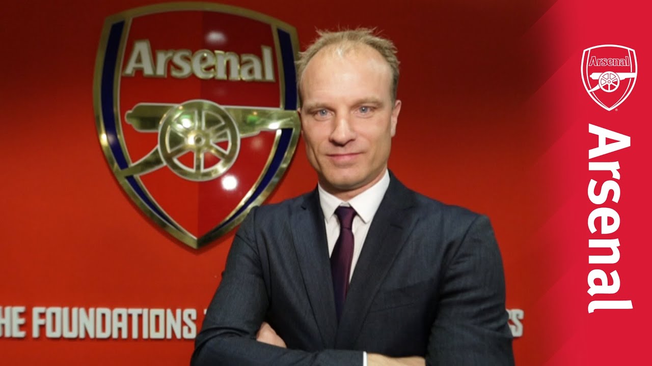 Throwback Thursday: Dennis Bergkamp statue unveiling