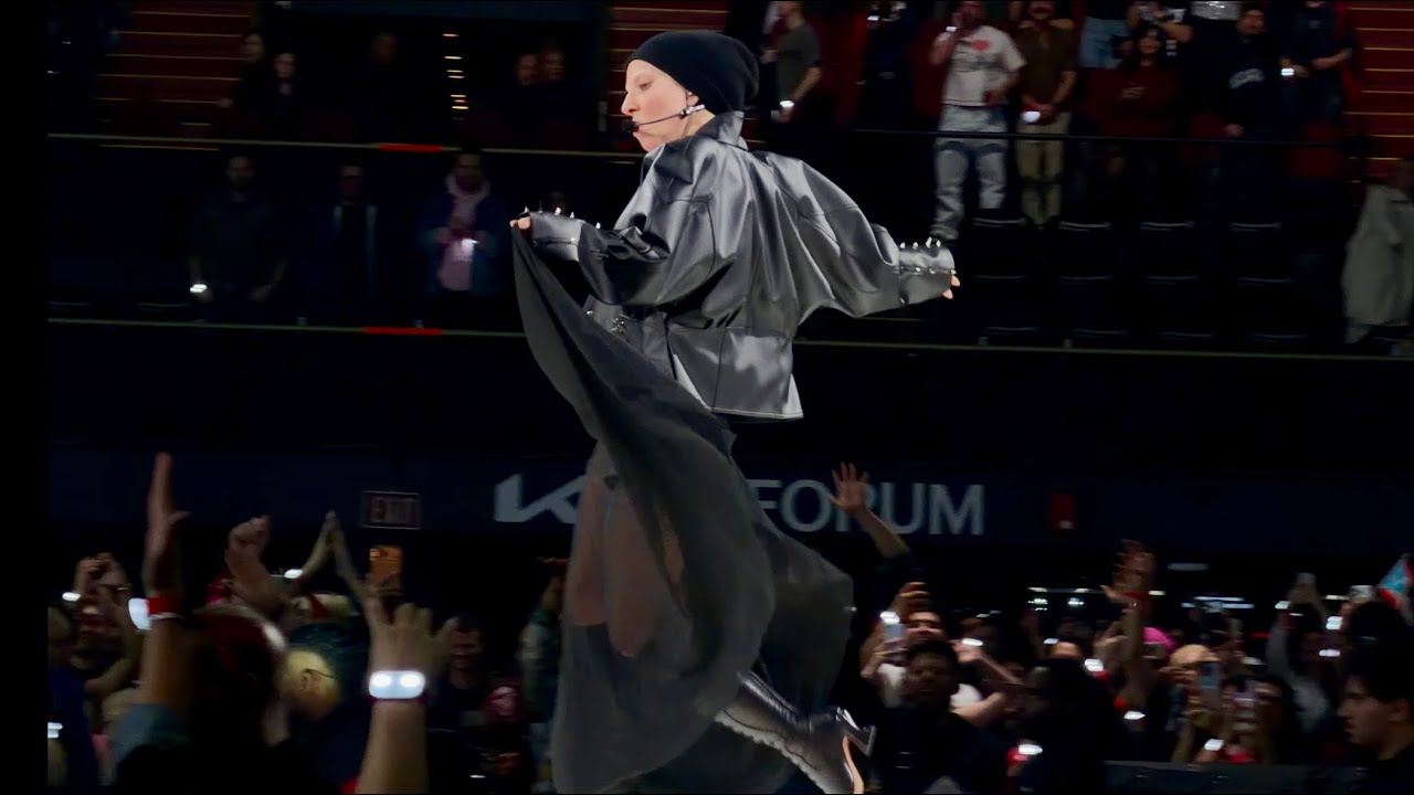 Lady Gaga &ldquo;Americano&rdquo; Final Bow LIVE @ The Mayhem Ball Los Angeles 2/18/26
