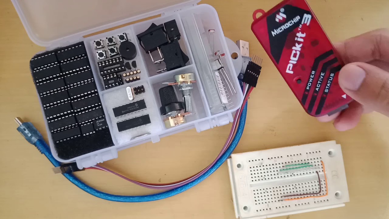 PIC16F84A - Blinking LED / Assembly language