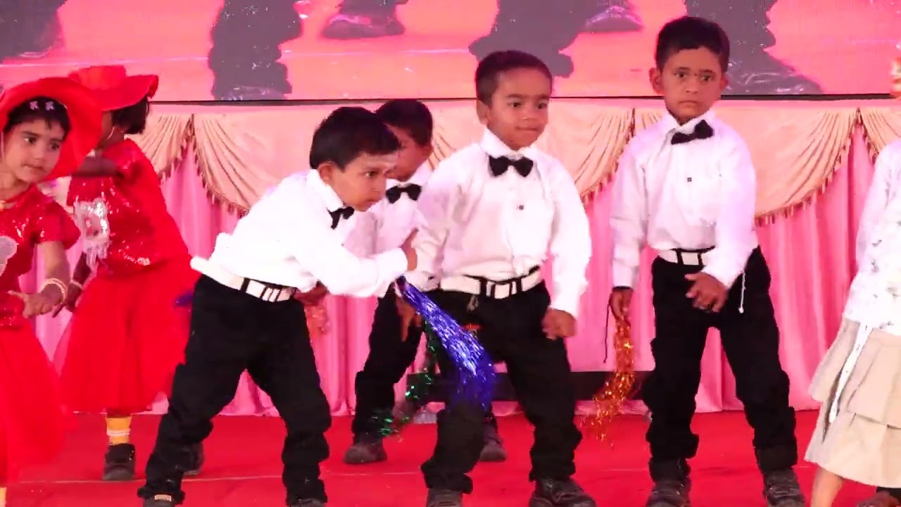 Hindhi remix dance performance by our LKG students 💫#kids#bilagi 