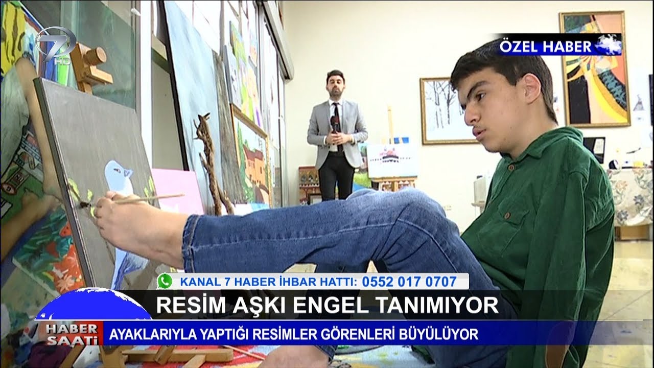 Ayaklarıyla Yaptığı Resimler Görenleri Büyülüyor!