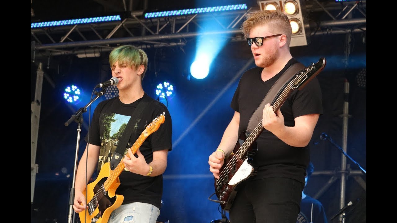 Heavy Metal LIVE AT THE FIVE ACRE SHAKER 2018 - Sturdy Lemon
