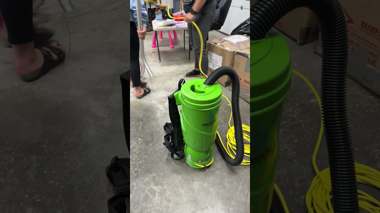 Unboxing the NEW Mosquito Brand Backpack Vacuum: Powerful Cleaning, Lightweight Design! 