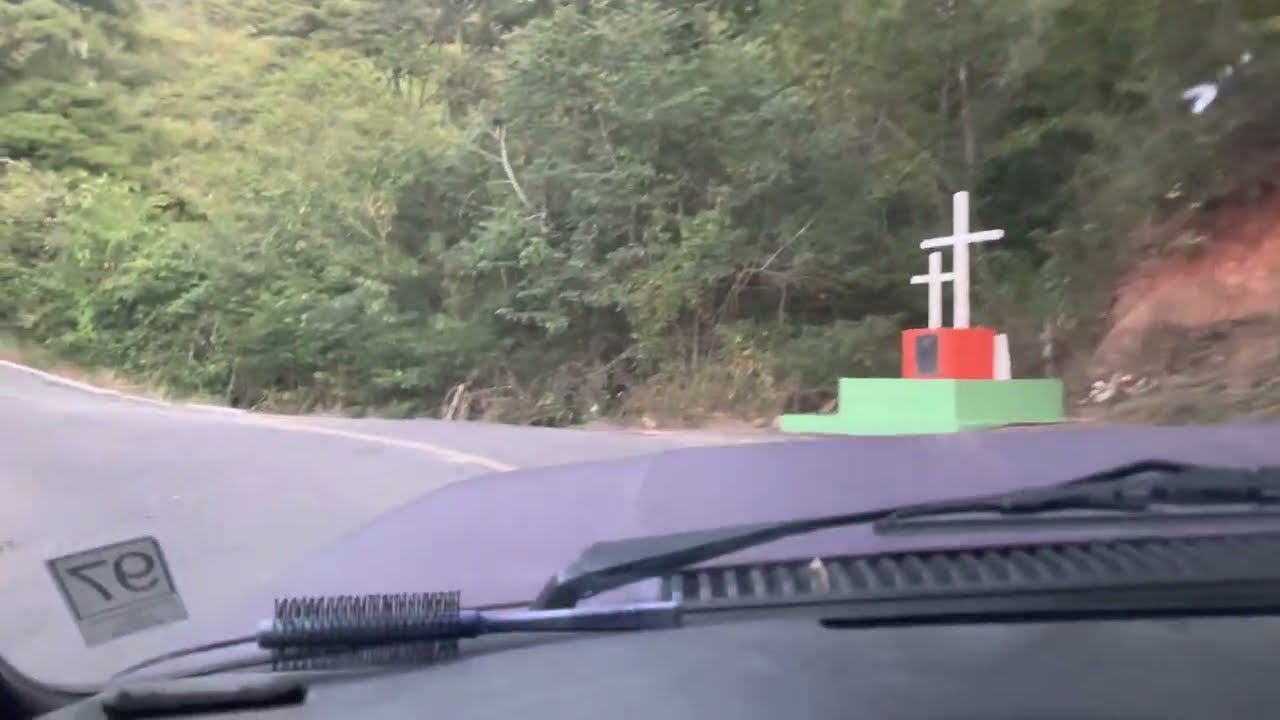 Subindo a serra do Quincunca Farias Brito Ceará de carona na D20