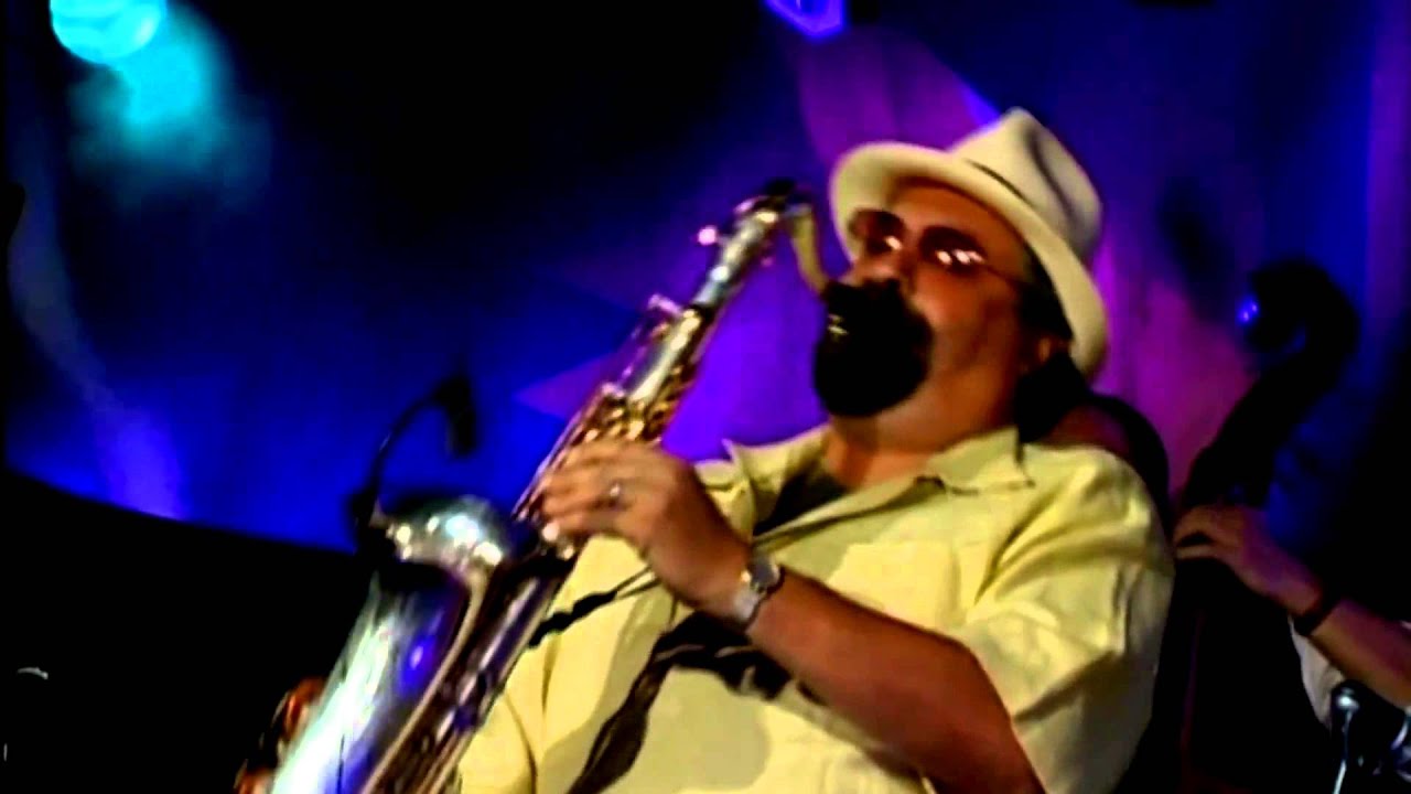 JOE LOVANO - On A Misty Night