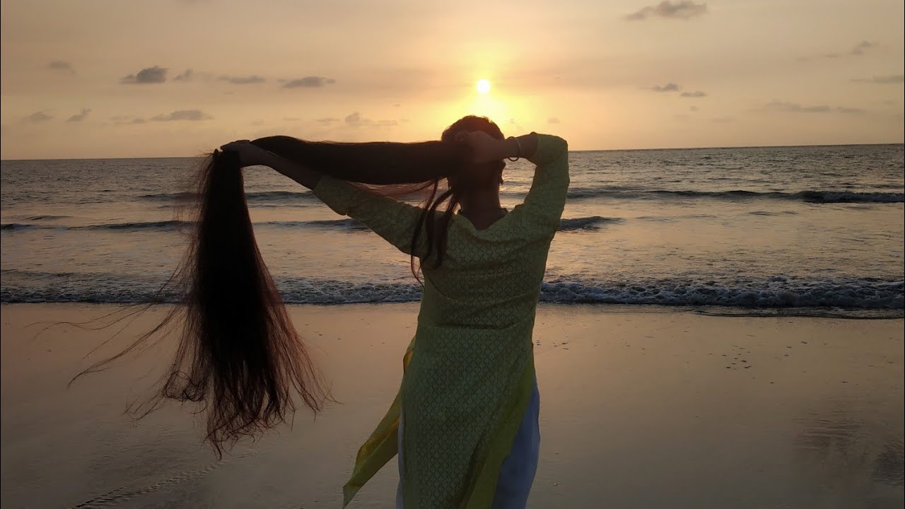 Tujhe aksa beach ghuma du😋 | Long hair | Pahadi rapunzel