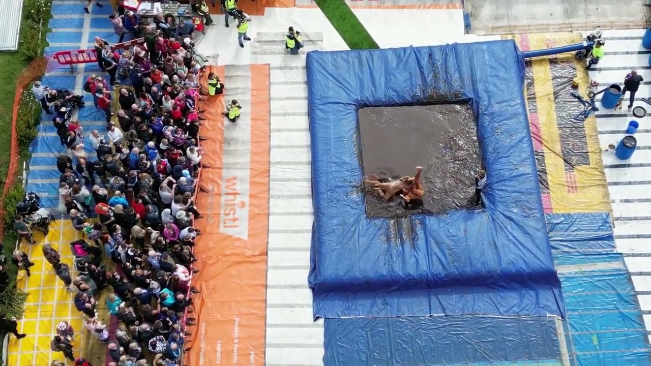 Bacup Gravy Wrestling Championships   Ah! Bisto.