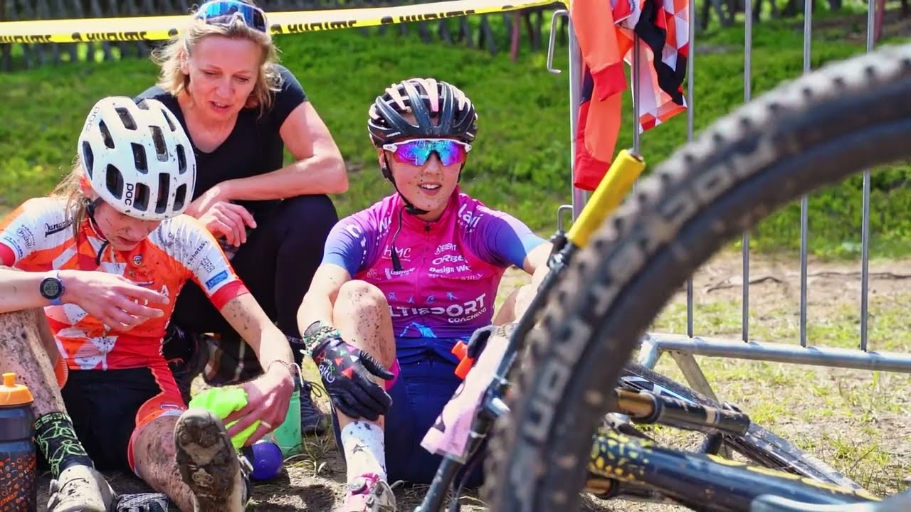 Jak to vypadá na závodě horských kol MTB cross country? Český pohár Zadov