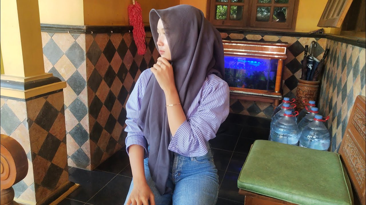Pendek Kedua Kalinya Di Bob Nungging ,Cantik Imut Manis sih tapi....