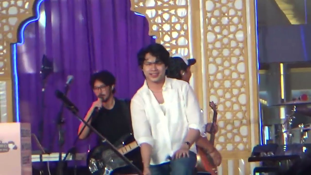 RONY PARULIAN MENGAPA LIVE SUMMARECON MALL BEKASI 8-3-2026