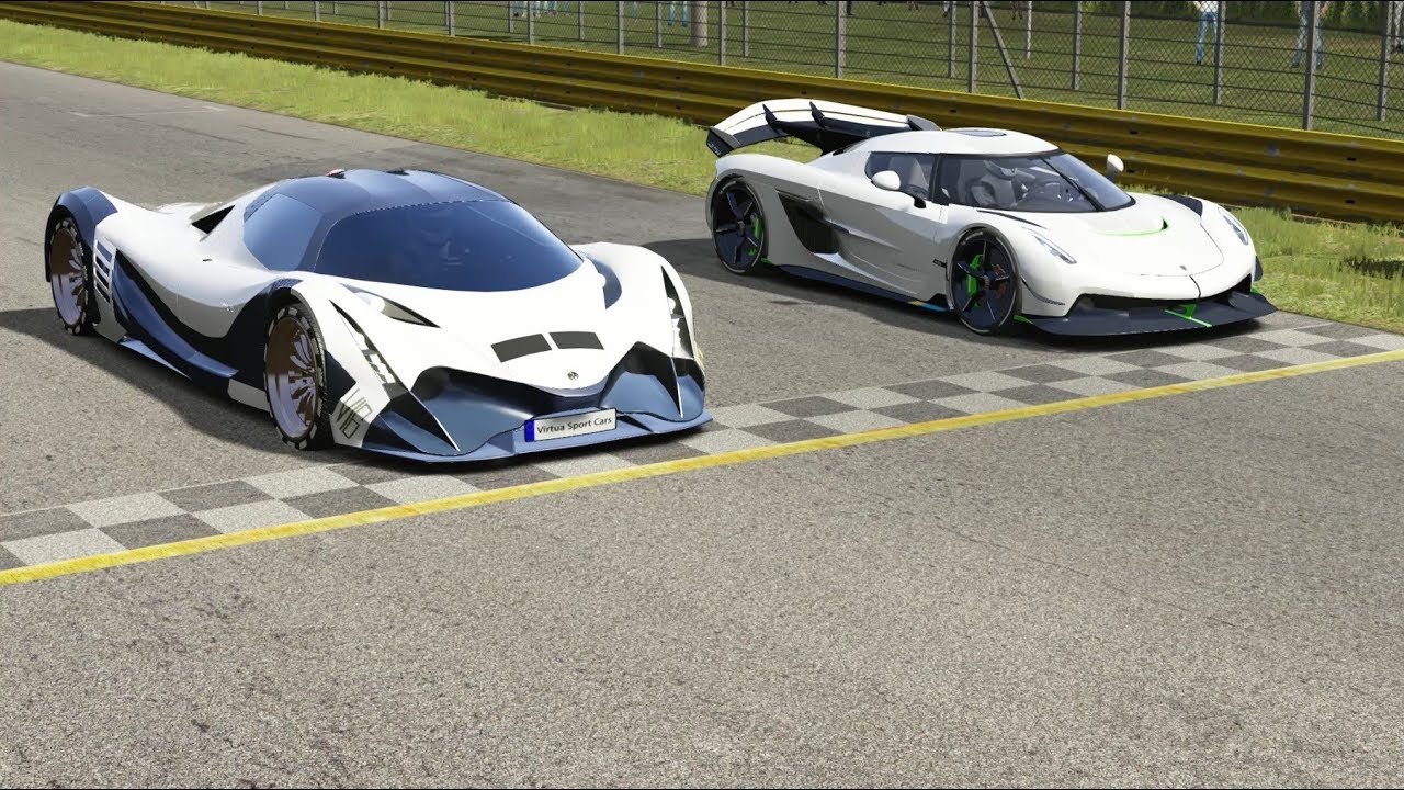 Devel Sixteen vs Koenisegg Jesko at Monza Full Course