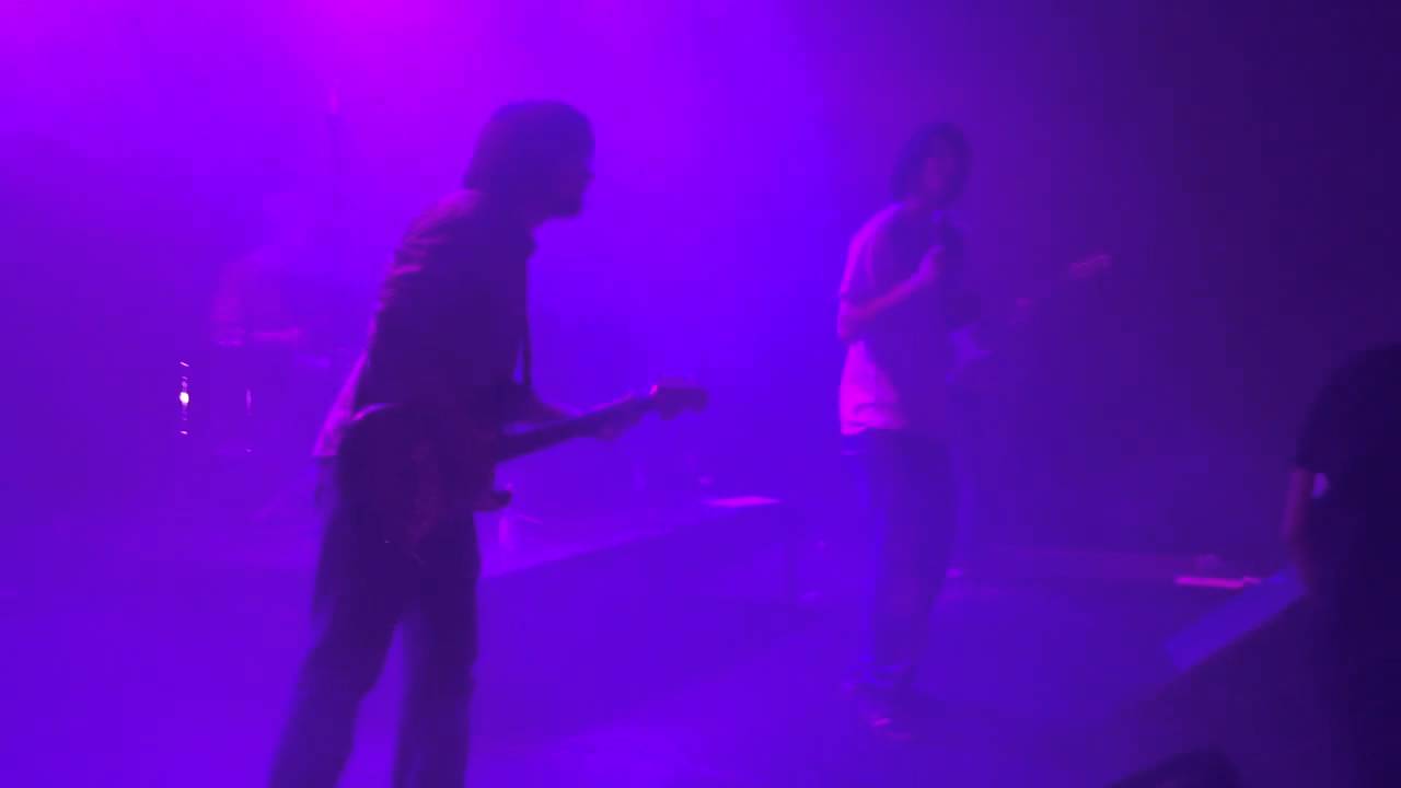 The Total Stone Roses - I Am The Resurrection