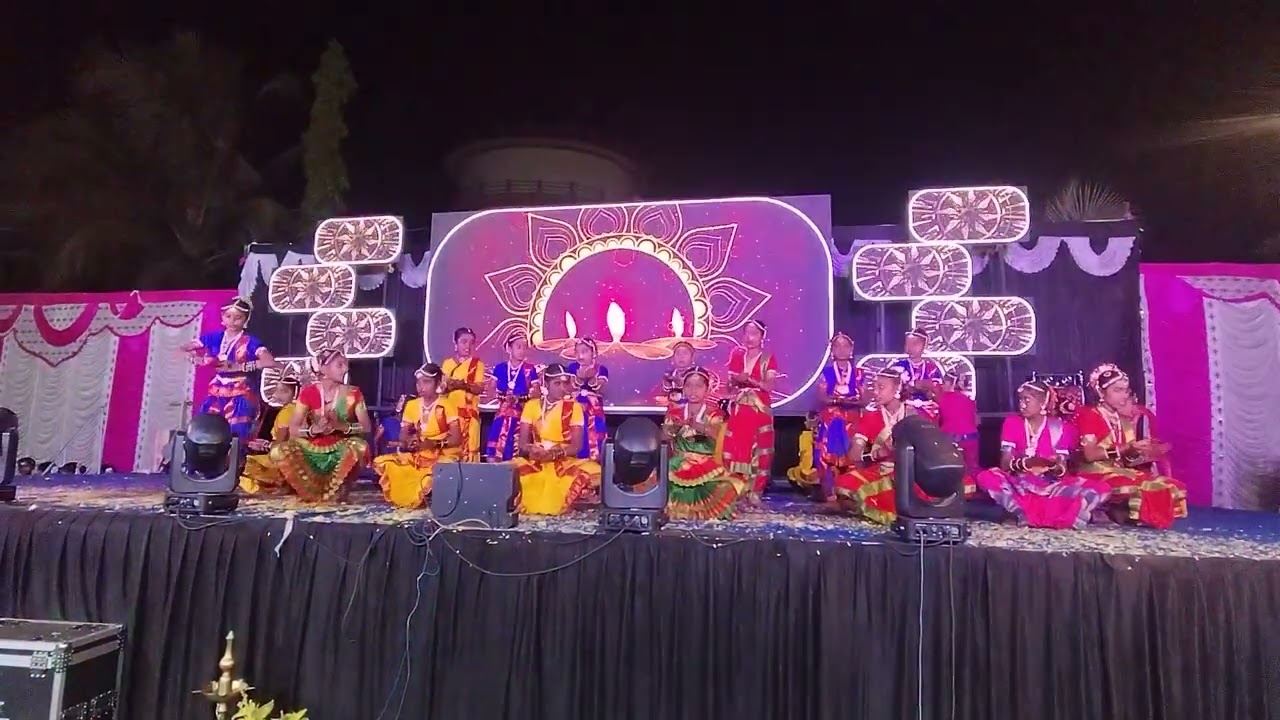 ಶಾಲಾ ವಾರ್ಷಿಕೋತ್ಸವ ಹಾಗೂ ಅಂತರಾಷ್ಟ್ರೀಯ ಮಹಿಳಾ ದಿನಾಚರಣೆ ಕೆ ಜಿ ಎಸ್ ಕೊಲ್ಹಾರ.