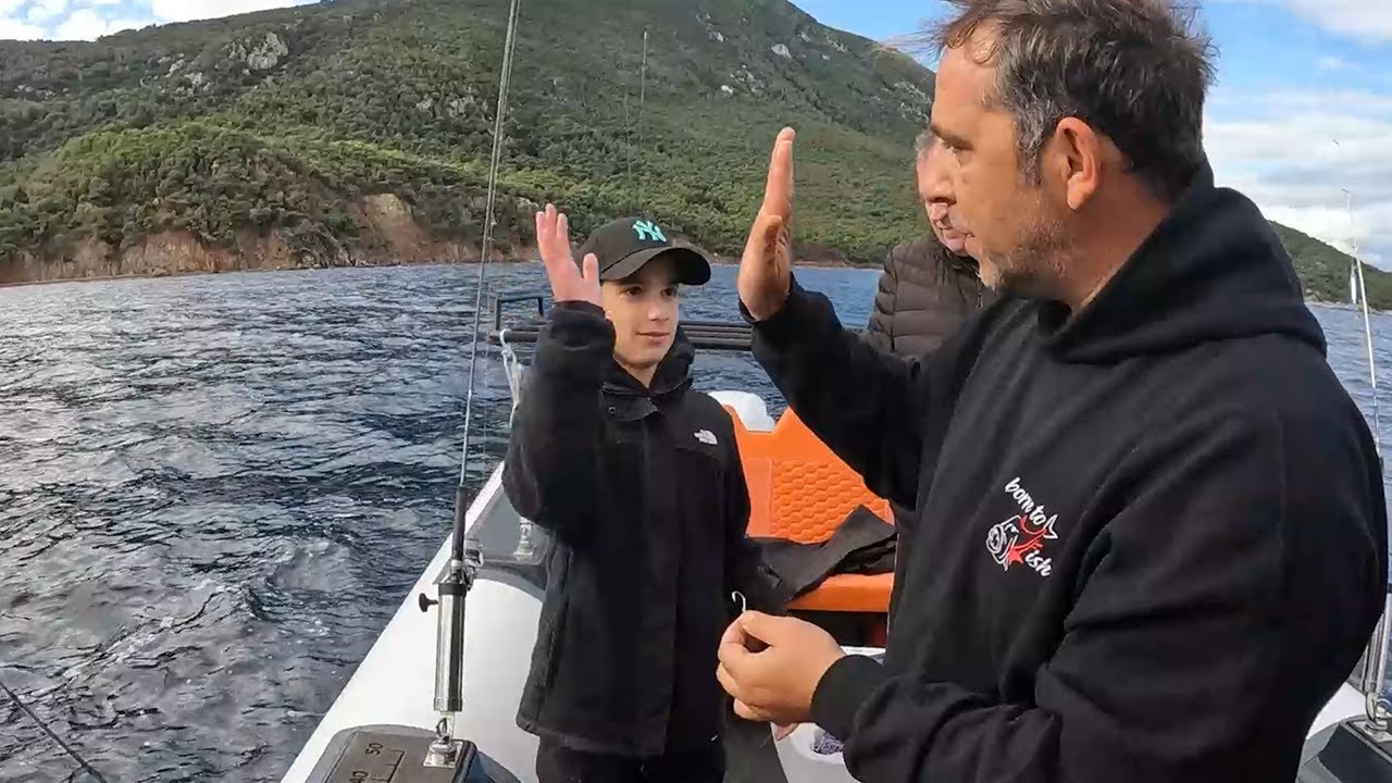 ΜΑΘΑΙΝΟΥΜΕ τον ΚΟΣΜΟ να ΨΑΡΕΥΕΙ ❤️ ΑΠΛΑ καί ΟΜΟΡΦΑ ✅ ZAVRAS FISHING - ESCAPE_24.