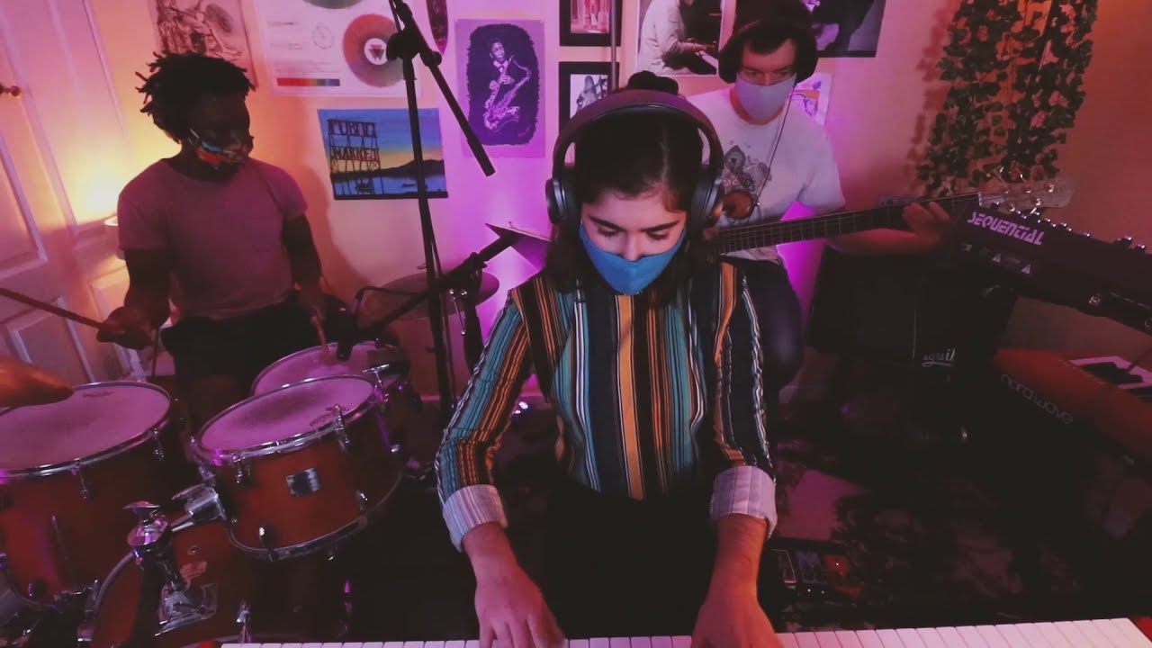 The Vine Sessions: Danae Greenfield