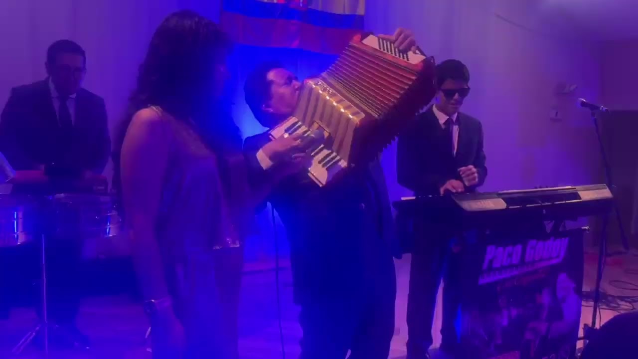 💃🕺&iexcl;&iexcl;&iexcl;Que viva Quito...con Paquitooo!!!