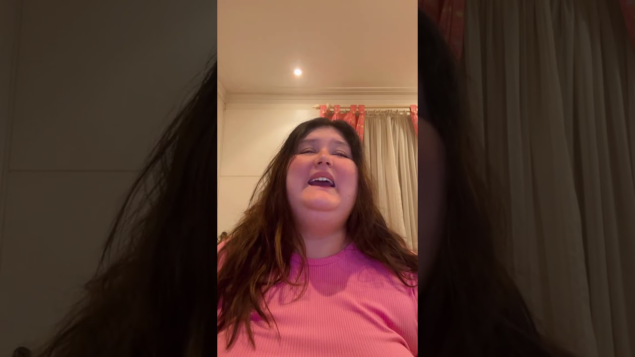 Anna Trivelin -Speechless (naomi scott cover) #aladdin #naomiscott #cover #cantora 