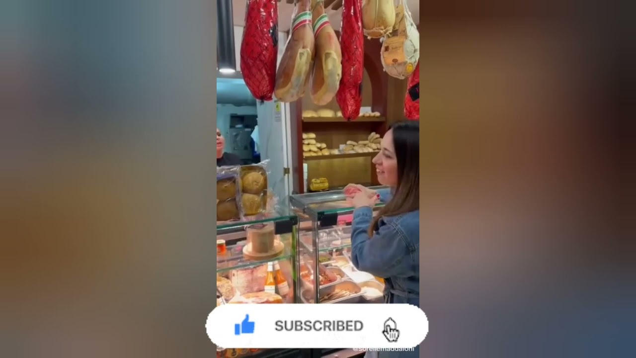 sorelle maddaloni con una cliente
