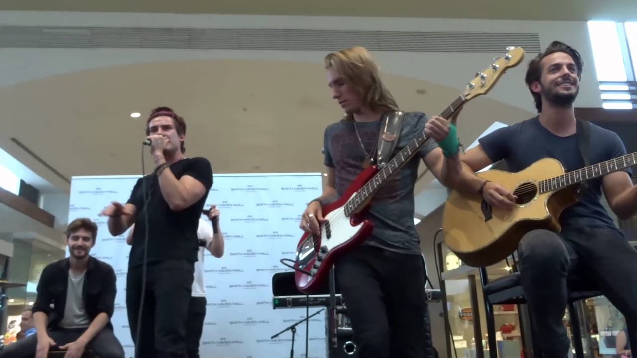 Enamorate by Dvicio (NY show)